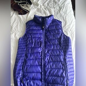 Purple/blue vest